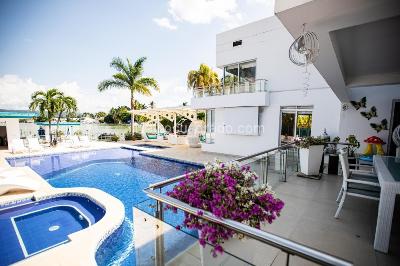 Casa de 5 alcobas en venta en Condominio Campestre El Peñon, Girardot, 850 m² · foto 7 de 20