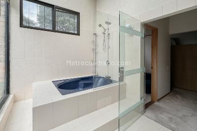 Casa de 4 alcobas en venta en Carretera Central Del Norte Vereda Fusca, Chía, 353 m² · foto 15 de 20