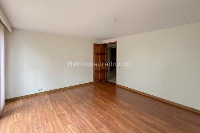 Casa de 4 alcobas en venta en Carretera Central Del Norte Vereda Fusca, Chía, 353 m² · foto 8 de 20