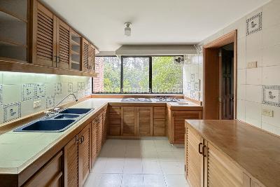 Casa de 4 alcobas en venta en Carretera Central Del Norte Vereda Fusca, Chía, 353 m² · foto 9 de 20