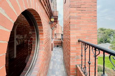 Casa de 5 alcobas en venta en Club De Los Lagartos, Bogotá, 267 m² · foto 13 de 20