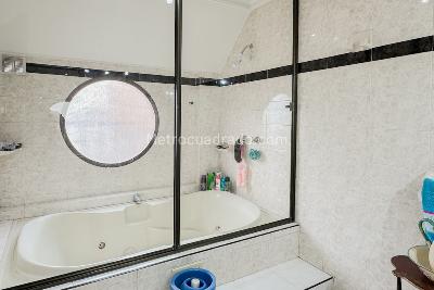 Casa de 5 alcobas en venta en Club De Los Lagartos, Bogotá, 267 m² · foto 16 de 20