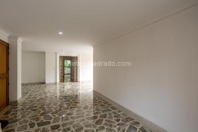 Apartamento de 3 alcobas en venta en El Poblado, Medellín, 140 m² · foto 4 de 20