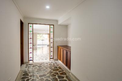 Apartamento de 3 alcobas en venta en El Poblado, Medellín, 140 m² · foto 14 de 20