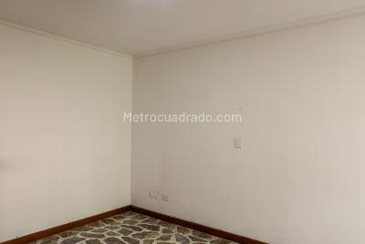 Apartamento de 3 alcobas en venta en El Poblado, Medellín, 140 m² · foto 19 de 20