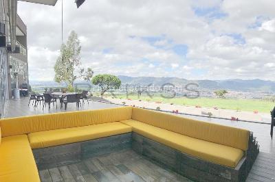 Casa de 4 alcobas en venta en Altos De Hycata, Chía, 450 m² · foto 4 de 15