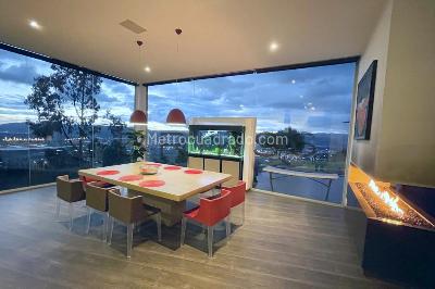 Casa de 4 alcobas en venta en Altos De Hycata, Chía, 450 m² · foto 9 de 15