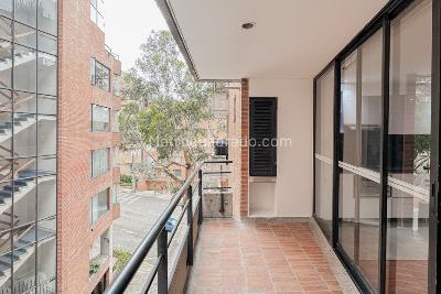 Apartamento de 1 alcoba en arriendo en Chapinero Alto, Bogotá, 61 m² · foto 8 de 13