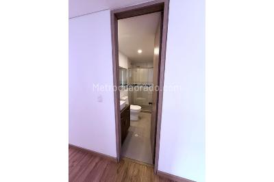 Apartamento de 3 alcobas en venta en Maldonado, Tunja, 107 m² · foto 8 de 12