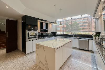 Apartamento de 5 alcobas en venta en El Nogal, Bogotá, 780 m² · foto 11 de 20