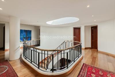 Apartamento de 5 alcobas en venta en El Nogal, Bogotá, 780 m² · foto 14 de 20