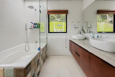 Casa de 3 alcobas en venta en Arboretto, La Calera, 224 m² · foto 17 de 20