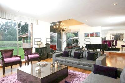 Casa de 4 alcobas en venta en Chia, Chía, 600 m² · foto 2 de 12