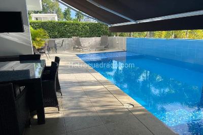 Casa de 5 alcobas en venta en El Peñon, Girardot, 337 m² · foto 4 de 19