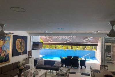 Casa de 5 alcobas en venta en El Peñon, Girardot, 337 m² · foto 7 de 19
