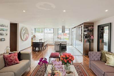 Apartamento de 3 alcobas en venta en Chapinero Alto, Bogotá, 94 m² · foto 3 de 20