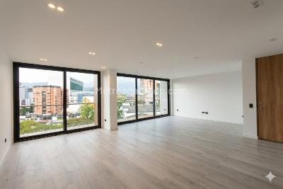 Apartamento en venta en Los Alpes, Pereira · foto 1 de 12