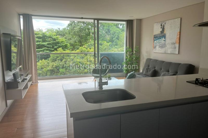 1BR Apartment in El Poblado (63 m²) - 4