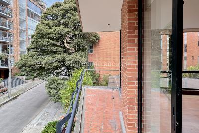 Apartamento de 3 alcobas en venta en Chico Alto, Bogotá, 216 m² · foto 11 de 20