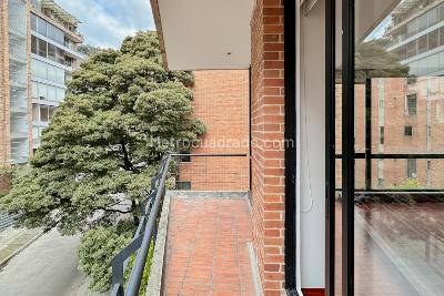 Apartamento de 3 alcobas en venta en Chico Alto, Bogotá, 216 m² · foto 18 de 20