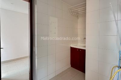 Apartamento de 3 alcobas en venta en Chico Alto, Bogotá, 216 m² · foto 9 de 20