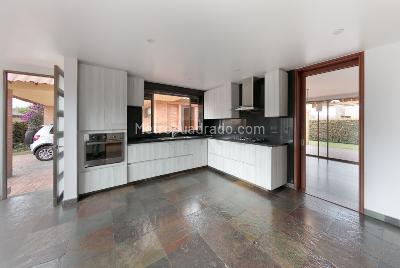 Casa de 4 alcobas en venta en Chia, Chía, 327 m² · foto 4 de 20