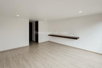 Apartamento de 4 alcobas en venta en Chico, Bogotá, 252 m² · foto 14 de 20