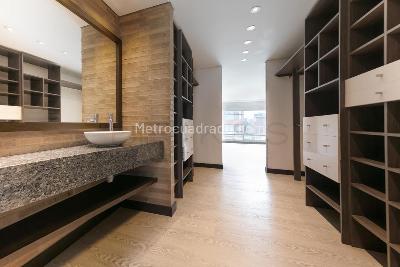 Apartamento de 4 alcobas en venta en Santa Paula, Bogotá, 300 m² · foto 10 de 20