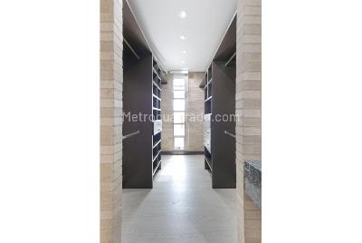 Apartamento de 4 alcobas en venta en Santa Paula, Bogotá, 300 m² · foto 17 de 20