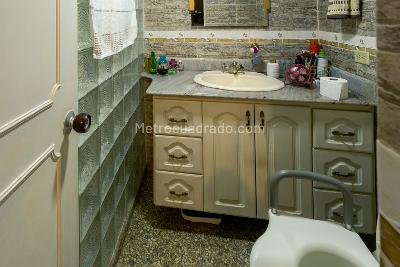 Apartamento de 3 alcobas en venta en Laureles, Medellín, 165 m² · foto 17 de 20