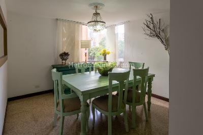 Apartamento de 3 alcobas en venta en Laureles, Medellín, 165 m² · foto 6 de 20