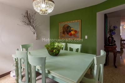 Apartamento de 3 alcobas en venta en Laureles, Medellín, 165 m² · foto 7 de 20