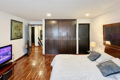 Apartamento de 3 alcobas en venta en Quinta Camacho, Bogotá, 258 m² · foto 20 de 20
