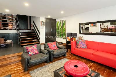 Apartamento de 3 alcobas en venta en Quinta Camacho, Bogotá, 258 m² · foto 3 de 20
