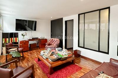 Apartamento de 3 alcobas en venta en Quinta Camacho, Bogotá, 258 m² · foto 9 de 20