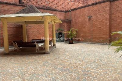 Apartamento de 3 alcobas en venta en Laureles, Medellín, 205 m² · foto 15 de 16