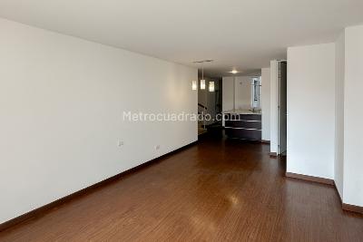 Apartamento en arriendo en Country, Bogotá · foto 2 de 16