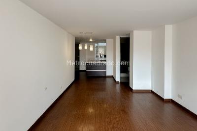 Apartamento en arriendo en Country, Bogotá · foto 3 de 16