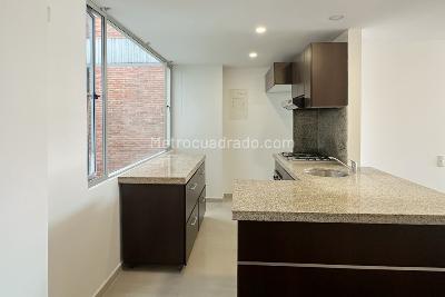 Apartamento en arriendo en Country, Bogotá · foto 5 de 16