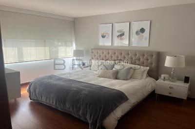 Apartamento de 2 alcobas en venta en Chico Norte, Bogotá, 140 m² · foto 6 de 10