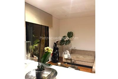 Apartamento de 2 alcobas en arriendo en Chico Norte, Bogotá, 94 m² · foto 2 de 7