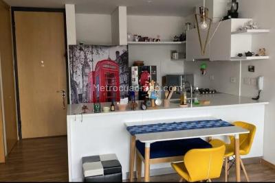 Apartaestudio en arriendo en San Patricio, Bogotá, 60 m² · foto 2 de 13