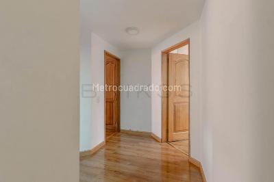 Apartamento de 3 alcobas en arriendo en Chico Norte Iii, Bogotá, 96 m² · foto 10 de 15