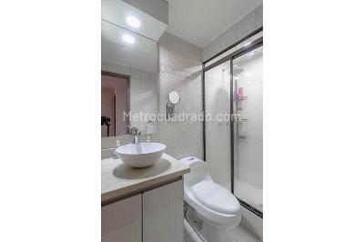 Apartamento de 3 alcobas en arriendo en Chico Norte Iii, Bogotá, 96 m² · foto 11 de 15