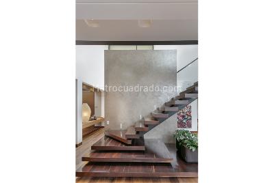 Casa de 5 alcobas en venta en Santa Ana, Bogotá, 1000 m² · foto 17 de 20