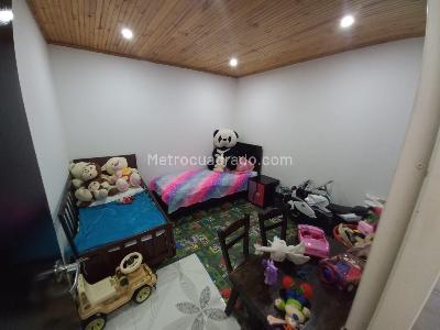 Casa de 5 alcobas en venta en Ciudadela Sucre, Soacha, 220 m² · foto 10 de 19