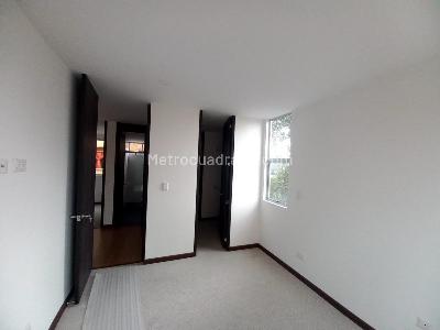 Apartamento de 3 alcobas en venta en Conjunto Residencial Campobelo 5, Mosquera, 78 m² · foto 15 de 20