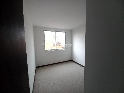 Apartamento de 3 alcobas en venta en Conjunto Residencial Campobelo 5, Mosquera, 78 m² · foto 18 de 20