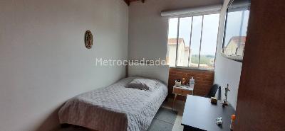 Apartamento de 3 alcobas en venta en Zuame, Funza, 60 m² · foto 8 de 12