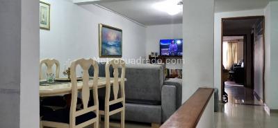 Casa de 5 alcobas en venta en Santa Helenita, Bogotá, 144 m² · foto 10 de 13
